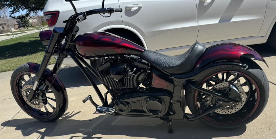 Big Dog Motorcycles Mastiff - Registry Owner Jaime Jyawook